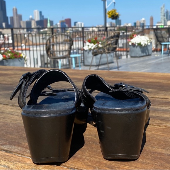 Dansko Jessie Black Lizard Print Slip-On Sandals Women's Size 41 - Picture 5 of 9